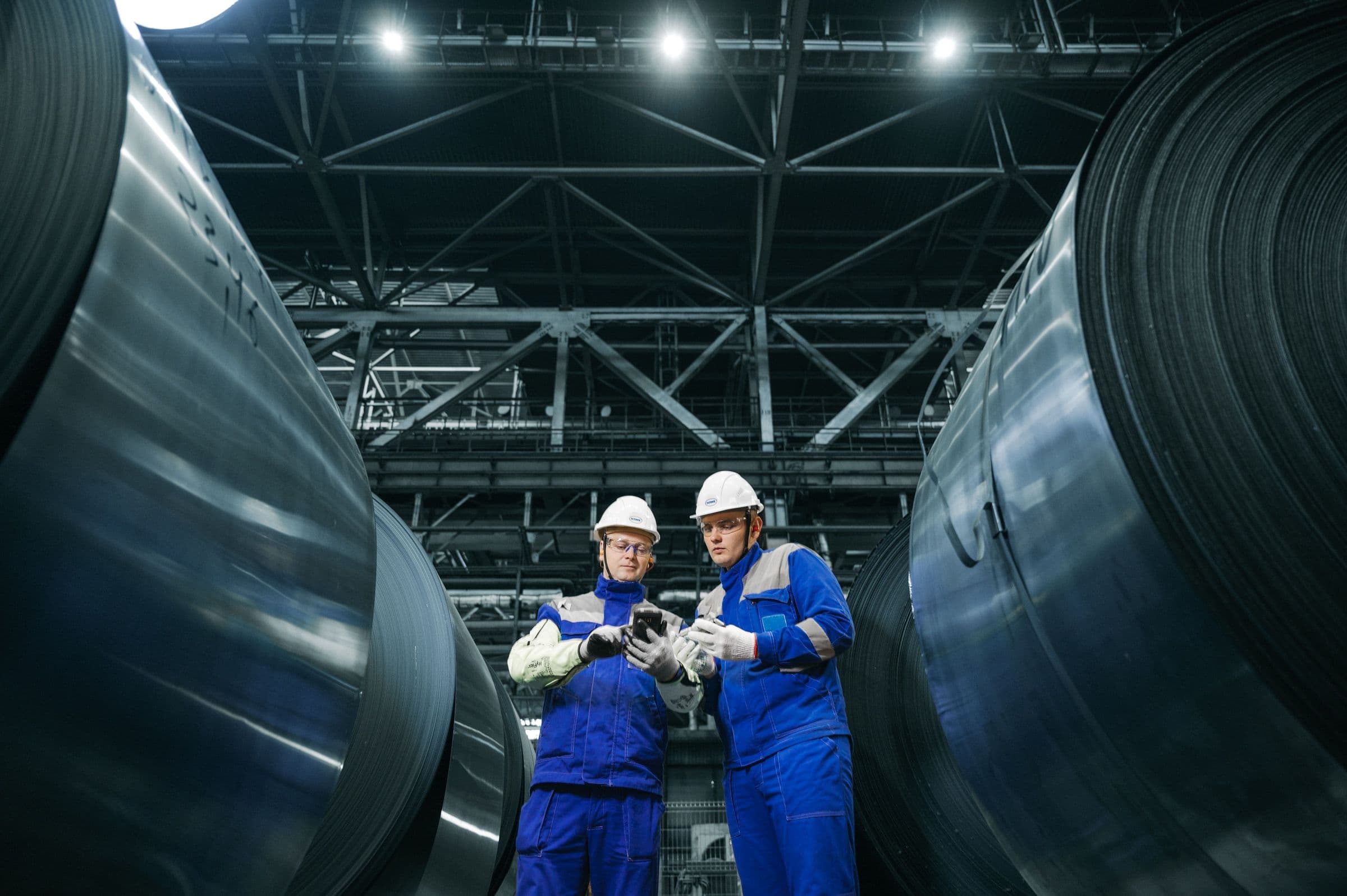 Промышленный PMI России вернулся выше 50 впервые за год — первые признаки оживления спроса на индустриальные ЛКМ